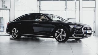 Audi A8 long 60 TDI (4.0 l, 8 cylinder TDI) - DEIM Chauffeur