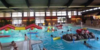 landhauser 20 personen mit schwimmbad hannover Vahrenwalder Bad - Das Familienbad