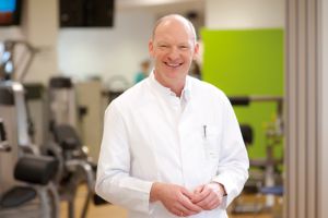 Prof. Dr. med. Uwe Tegtbur, Klinikleitung Rehabilitations- und Sportmedizin