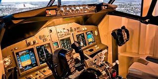 Originalbild aus dem Cockpit des Flugsimulators Boeing B737