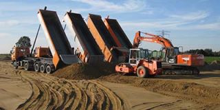 Bähre Abbruch - Erdbau - Entwässerung in Lehrte, Hannover, Region Hannover